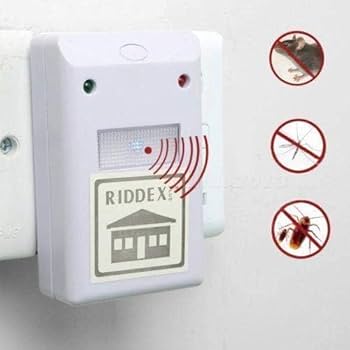 Pest Repeller conectat la priză